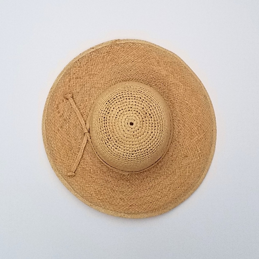 Vintage straw hat / sun hat size small